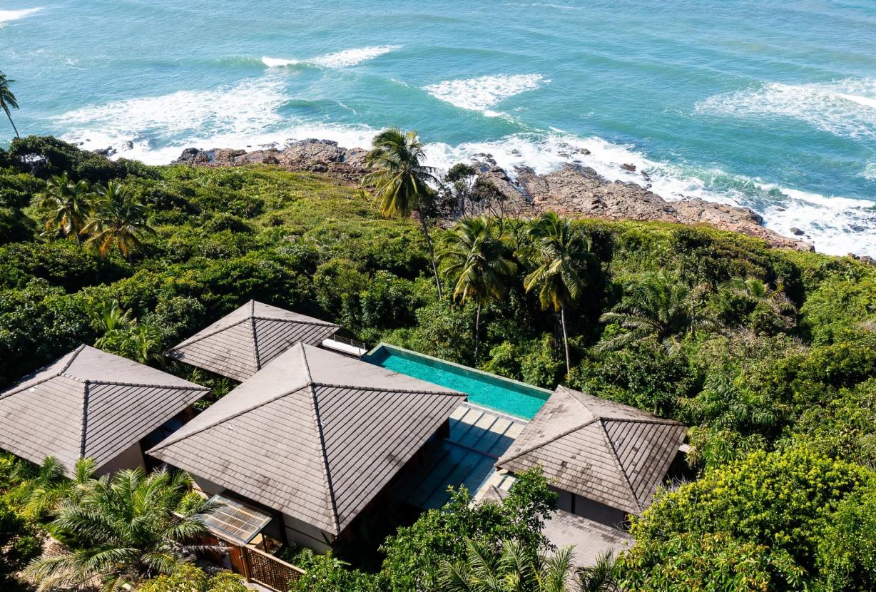 Bah171 - Exceptional Oceanfront Villa in Itacaré, Bahia