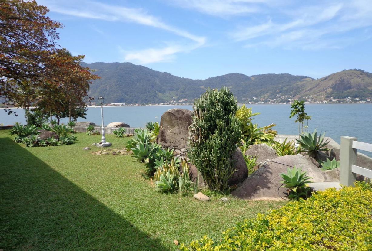 Ang104 - Demeure en Bord de Mer à Mangaratiba