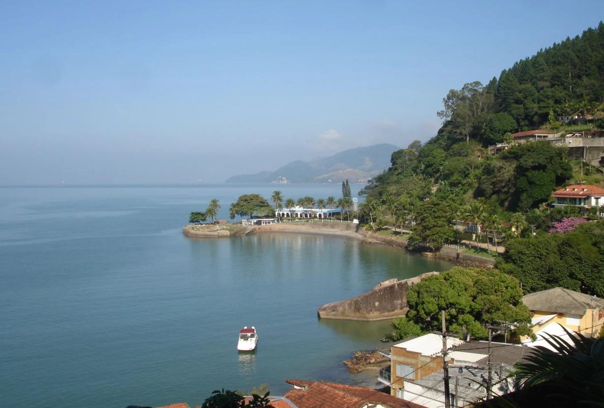 Ang104 - Demeure en Bord de Mer à Mangaratiba