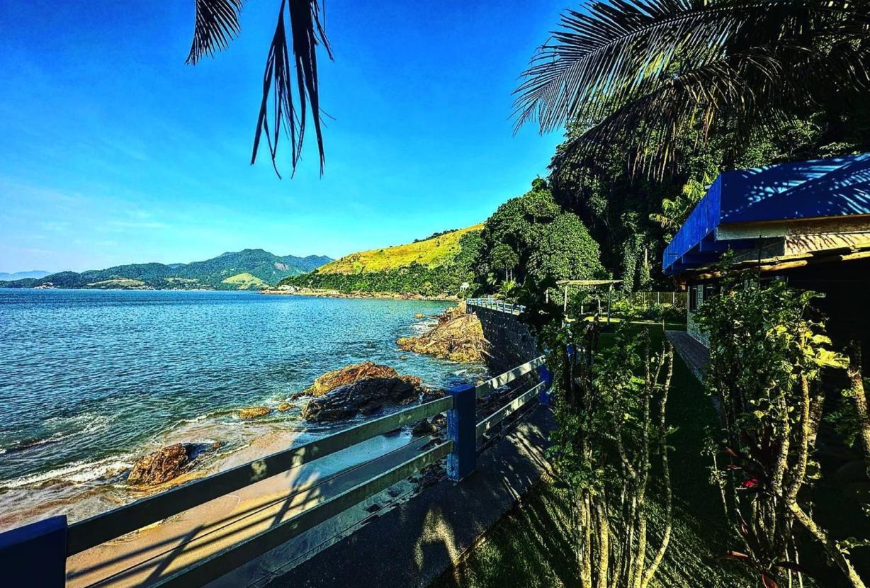 Ang104 - Demeure en Bord de Mer à Mangaratiba