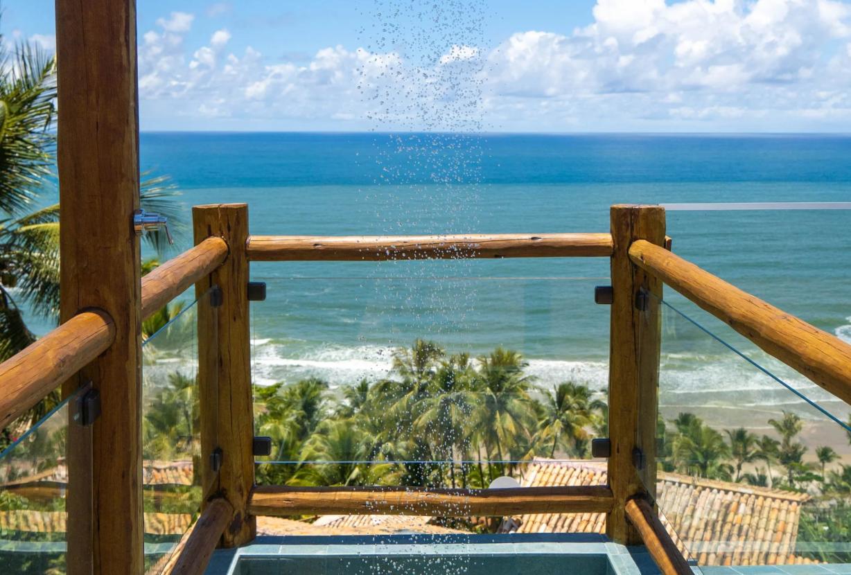 Bah151 - Villa de 5 suites con vista al mar en Itacaré