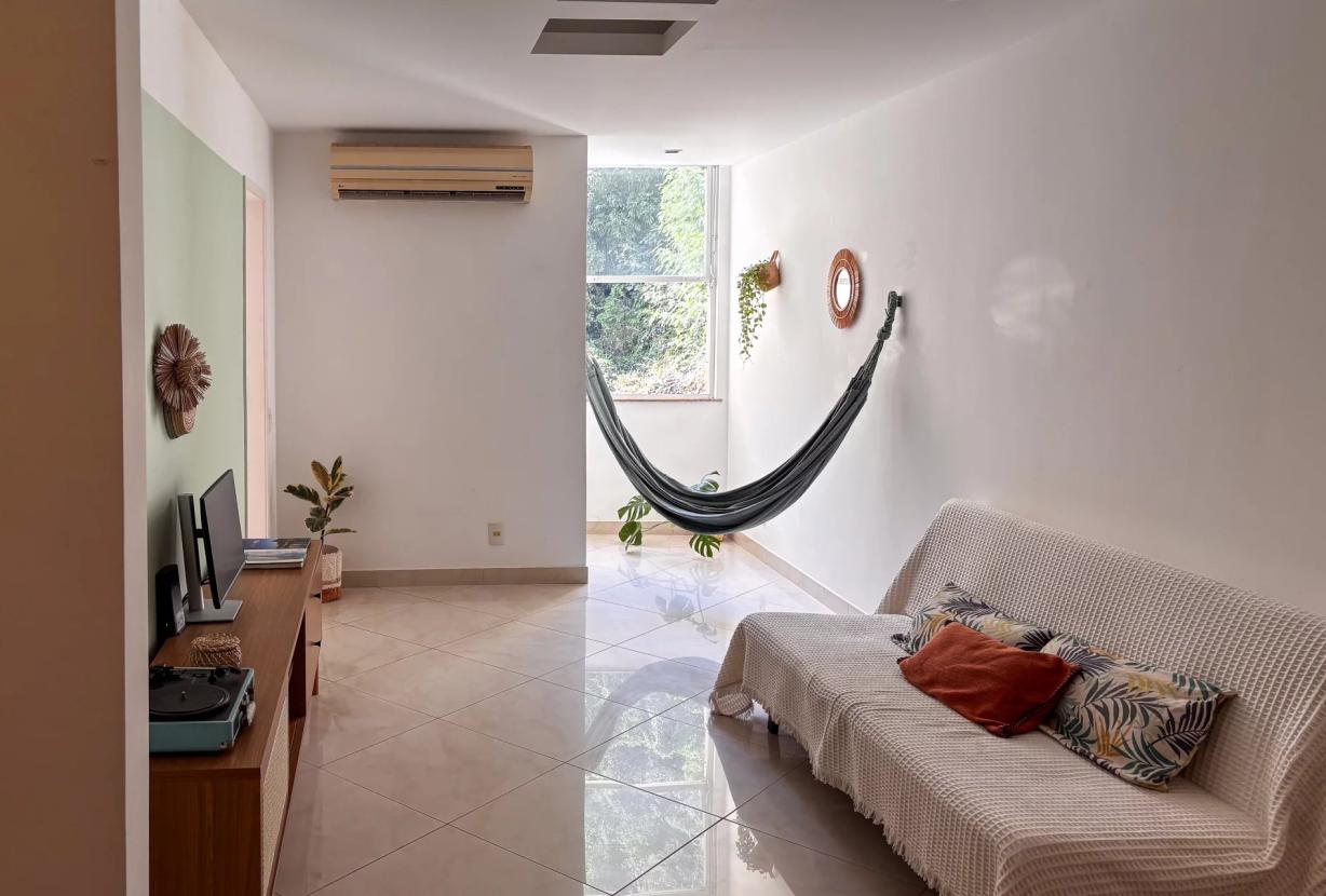 Rio554 - Apartamento para aluguel no Leme
