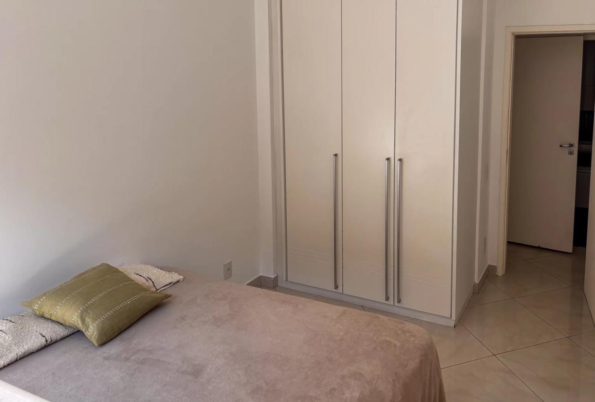 Rio554 - Apartamento para aluguel no Leme