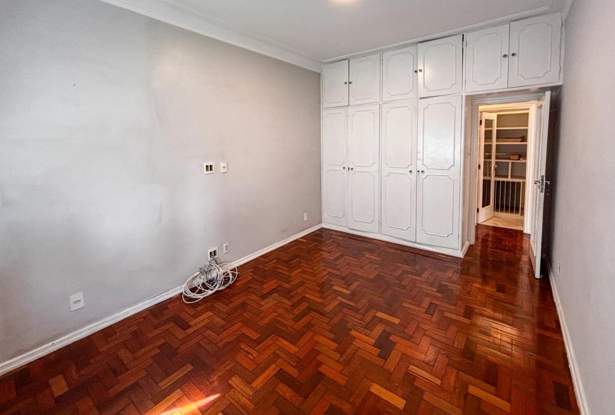 Rio339 – Apartamento de 4 quartos em Copacabana