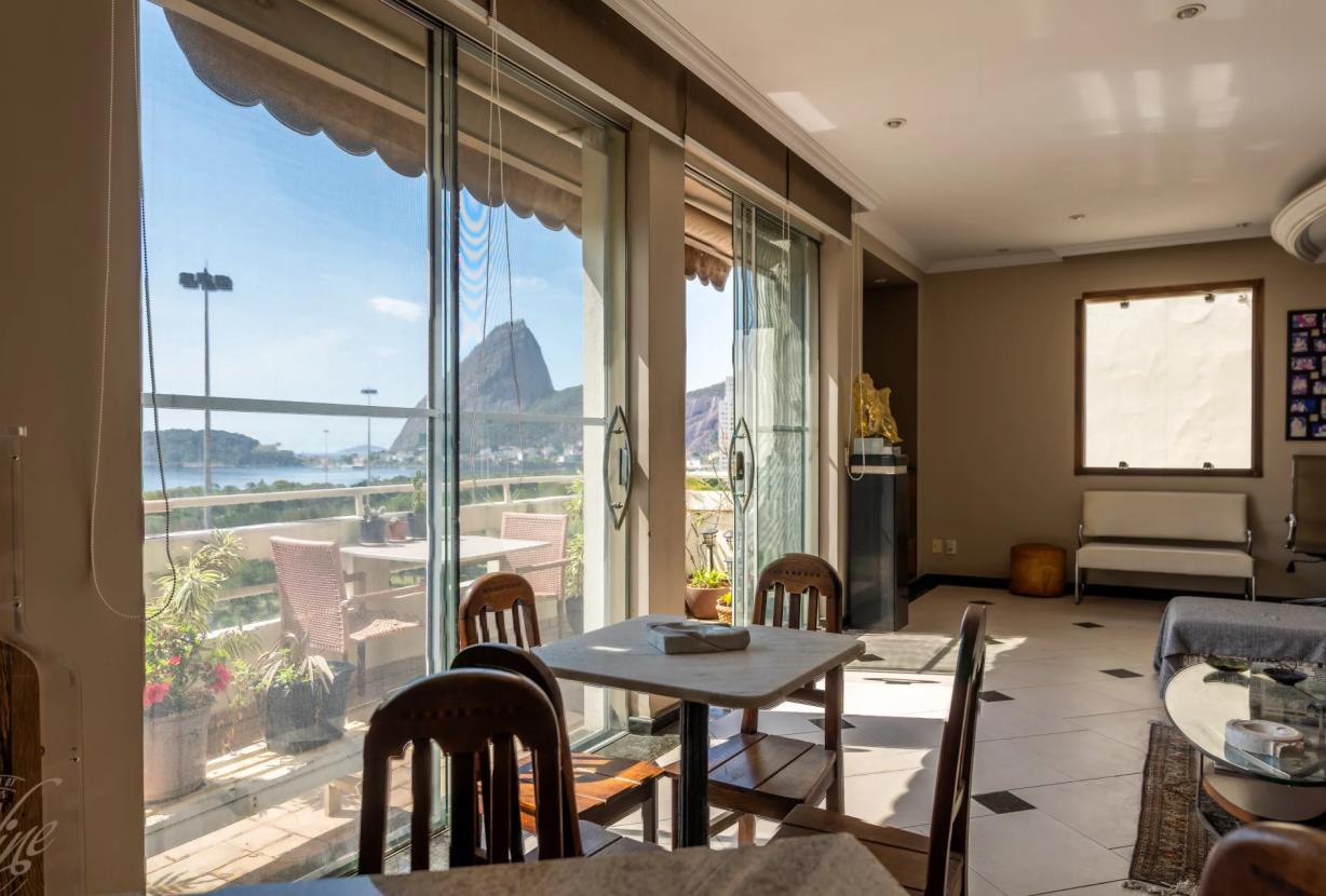 Rio367 - Apartamento con Balcón y Vista al Mar en Flamengo
