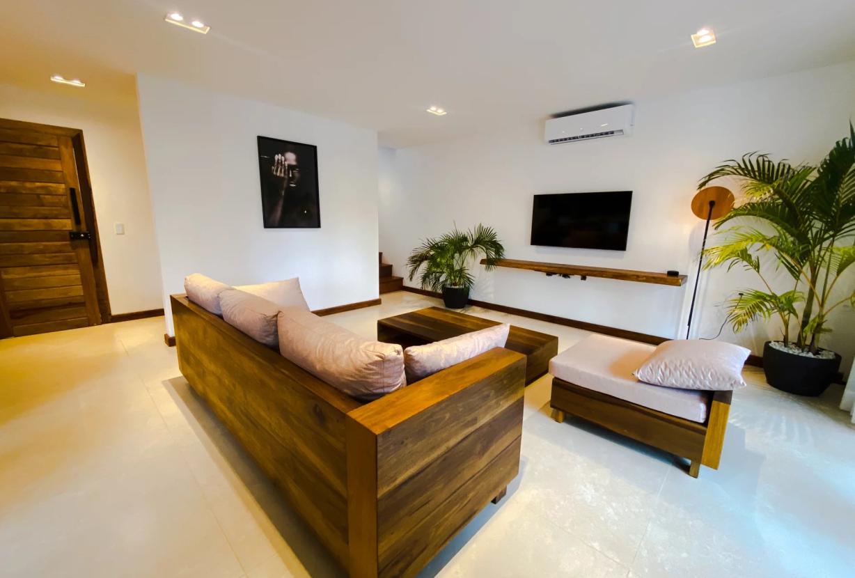 Cea073 – Elegant Villa in Guajiru Island, Ceará