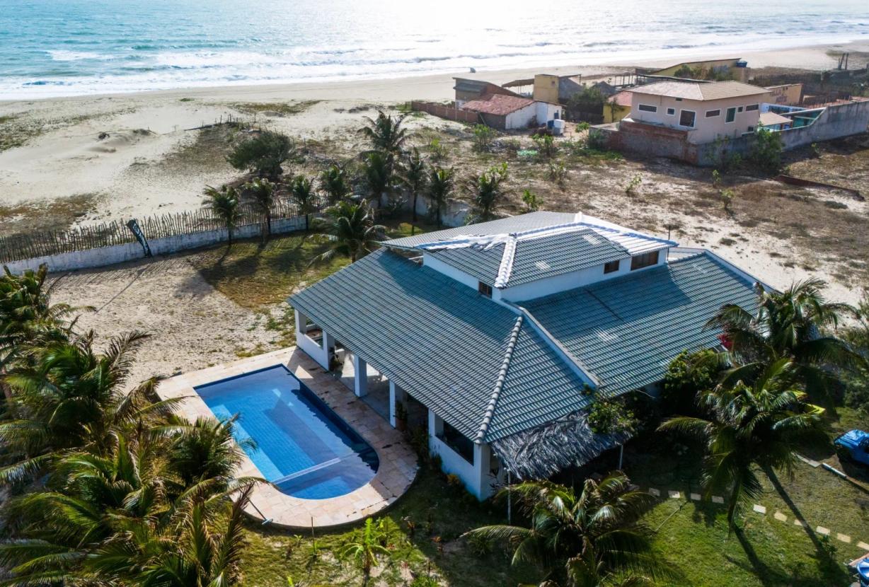 Cea083 - Casa pé na areia com piscina e vista para o mar