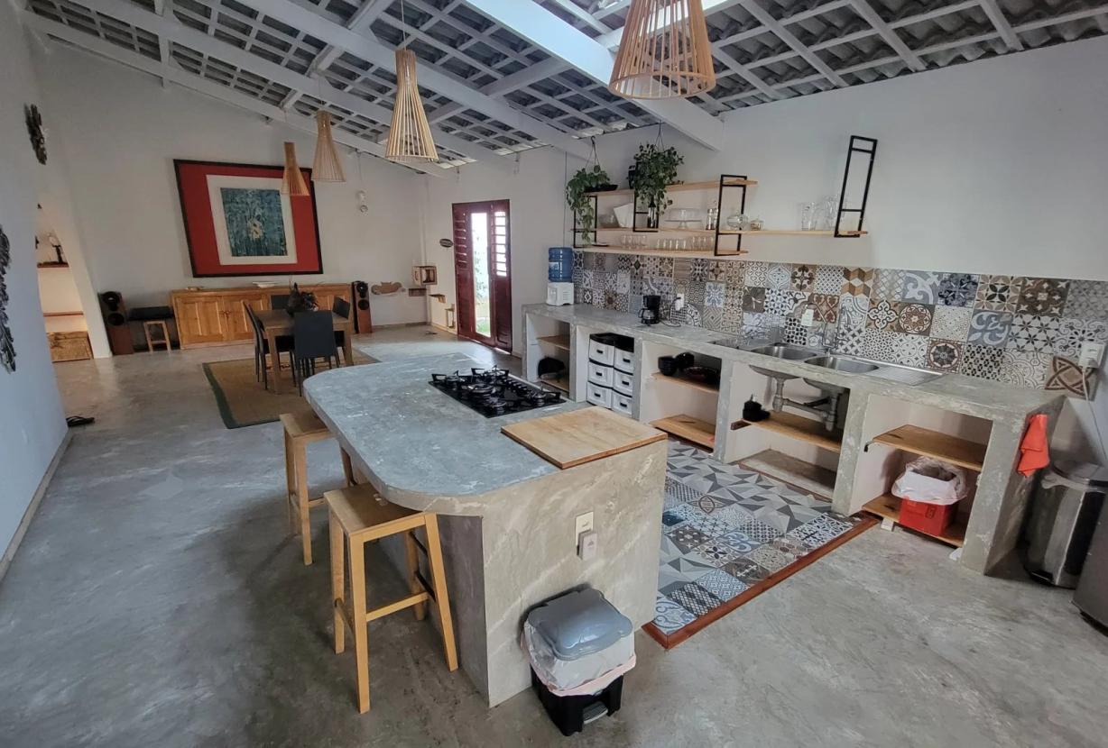 Villa frente a la playa con piscina y vista al mar - Cea083