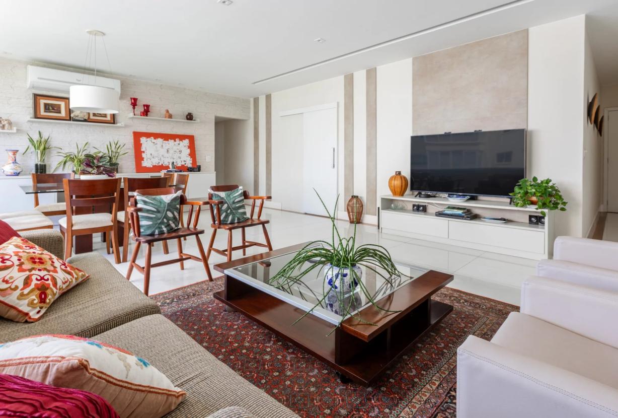 Rio363 - Oceanfront Apartment in Ipanema with 3 Suites