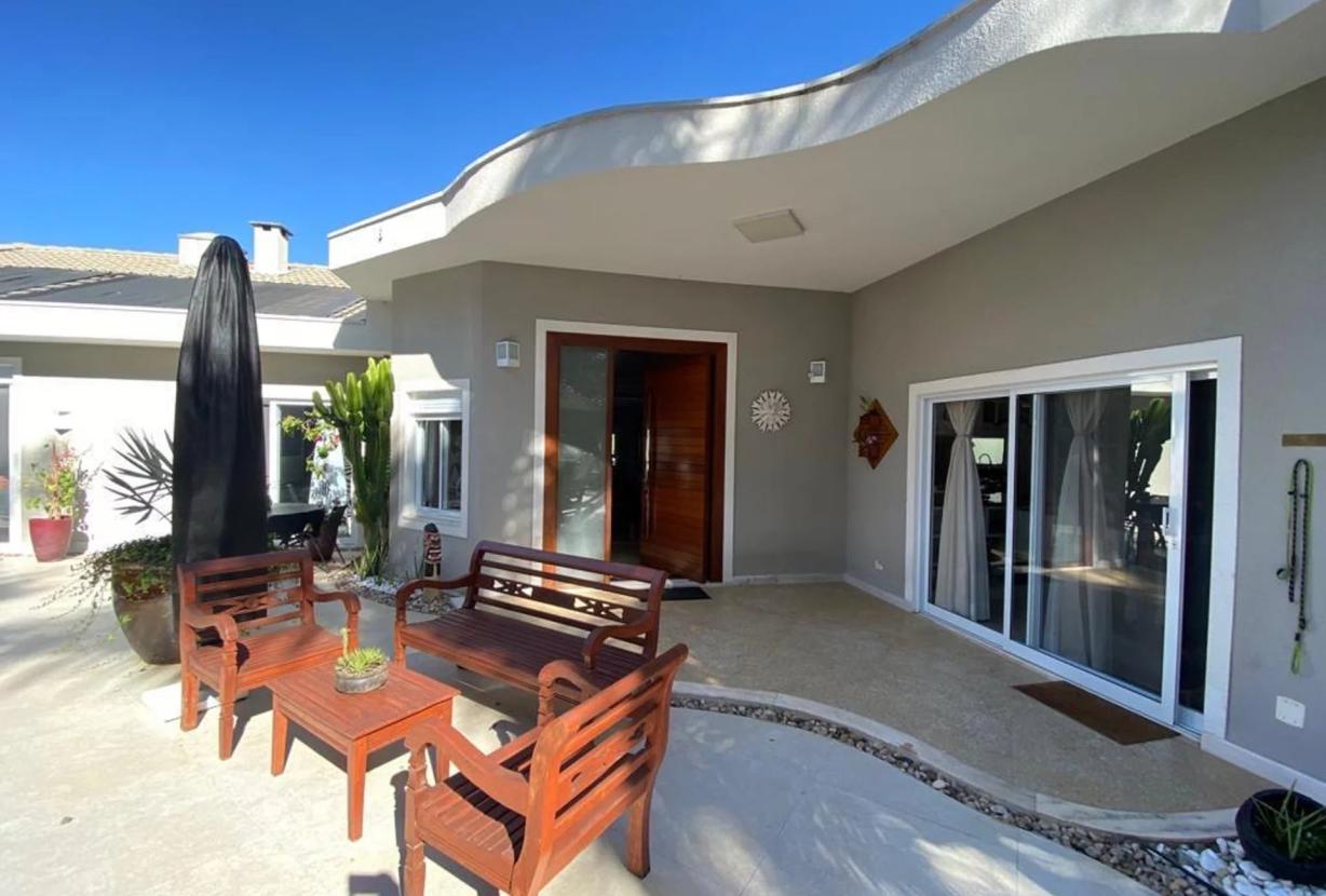 Sao045 - Villa de lujo en urbanización cerrada en Cotia, São Paulo