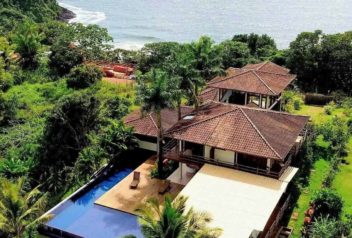 Bah483 - Luxurious Villa for Sale in Itacaré, Brazil