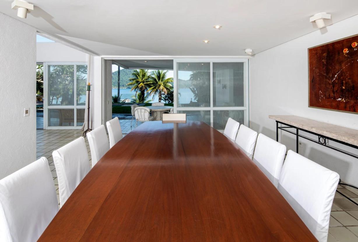 Ang019 - Amazing beach house by the sea in Angra dos Reis