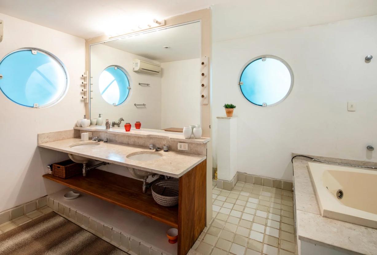 Ang019 - Amazing beach house by the sea in Angra dos Reis