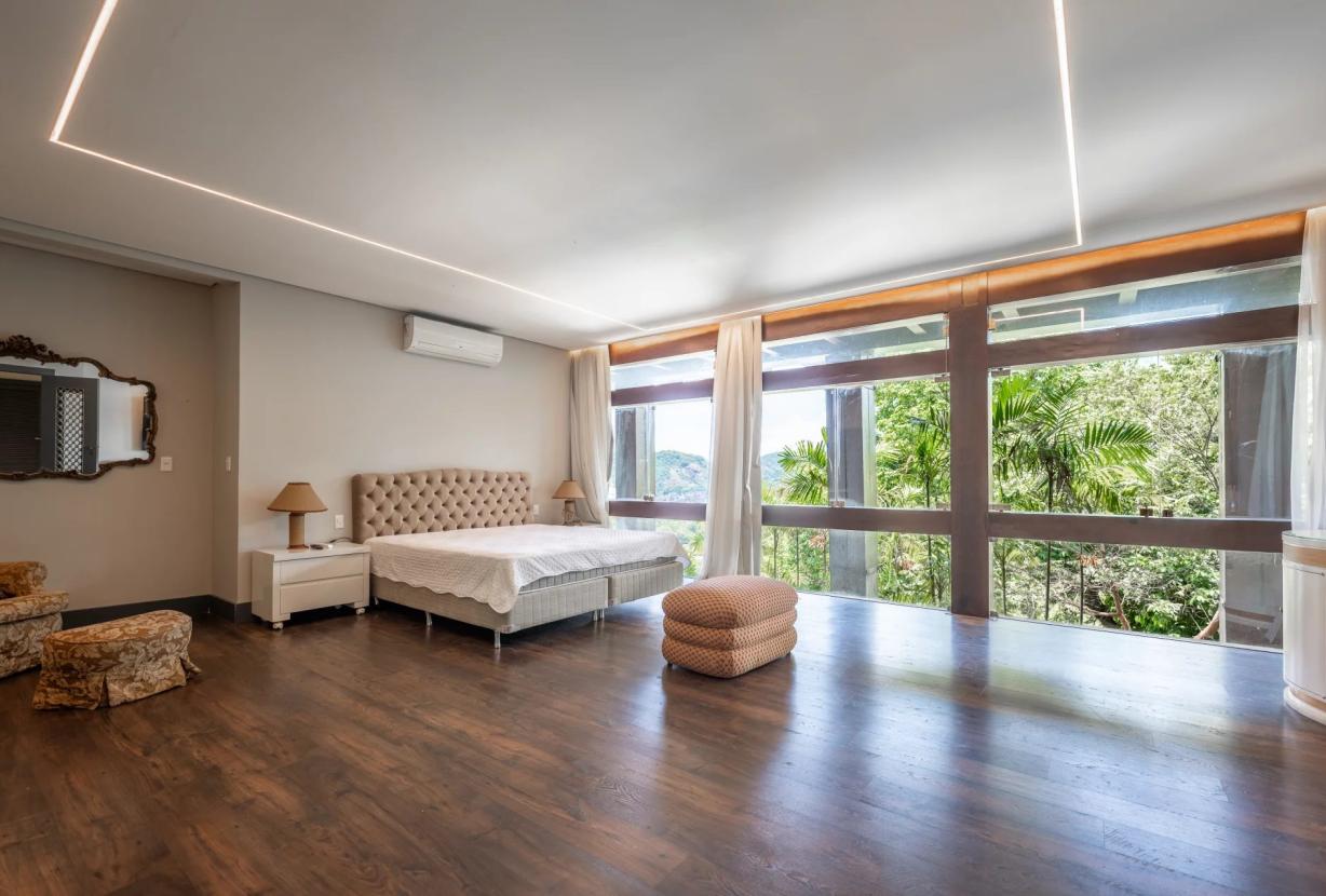 Rio244 - Excepcional villa en venta - Itanhangá | 2 100 m² | Terreno 5 000 m² | 6 suites