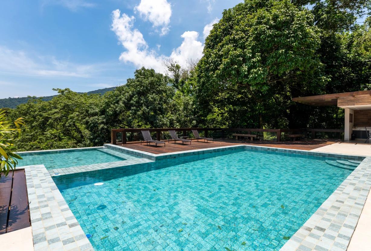 Rio244 - Excepcional villa en venta - Itanhangá | 2 100 m² | Terreno 5 000 m² | 6 suites