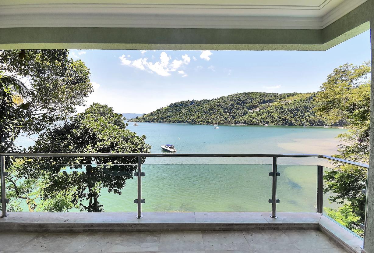 Ang013 - Oceanfront Estate in Angra dos Reis
