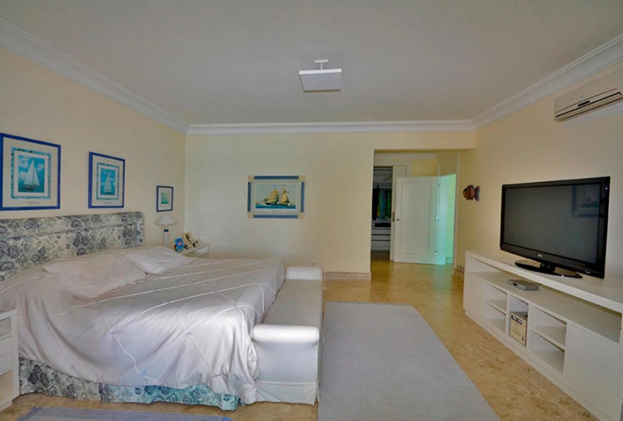 Ang046 - Villa frente al mar en Angra dos Reis