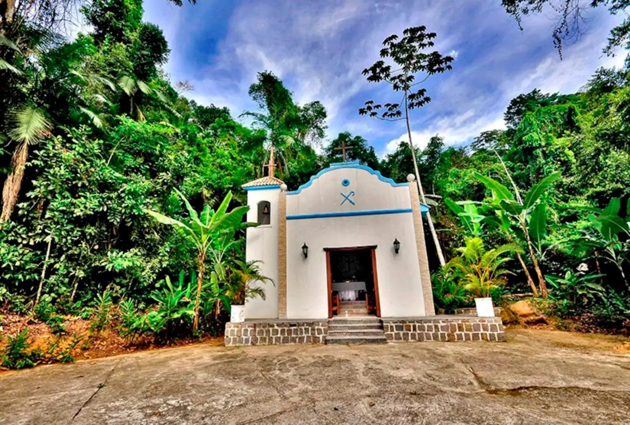 Ang046 - Villa frente al mar en Angra dos Reis