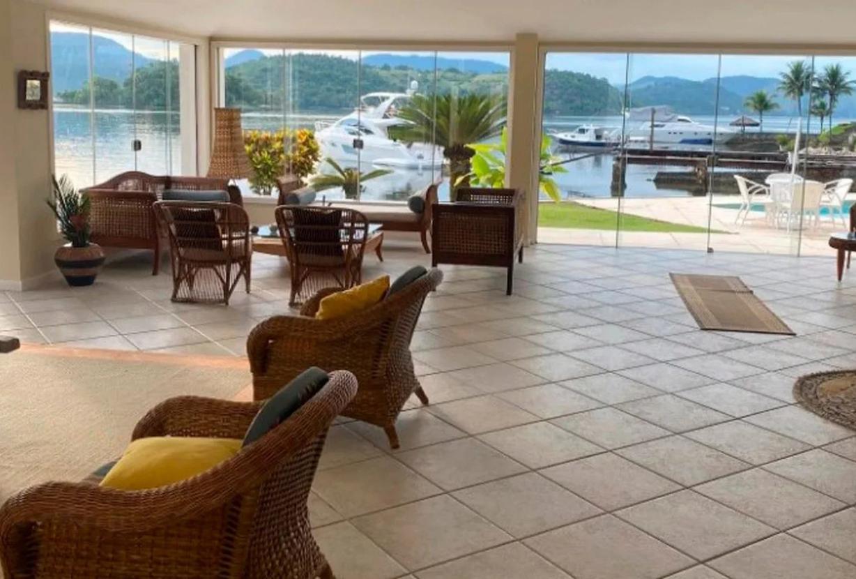 Ang053 - Oceanfront Estate in Angra dos Reis