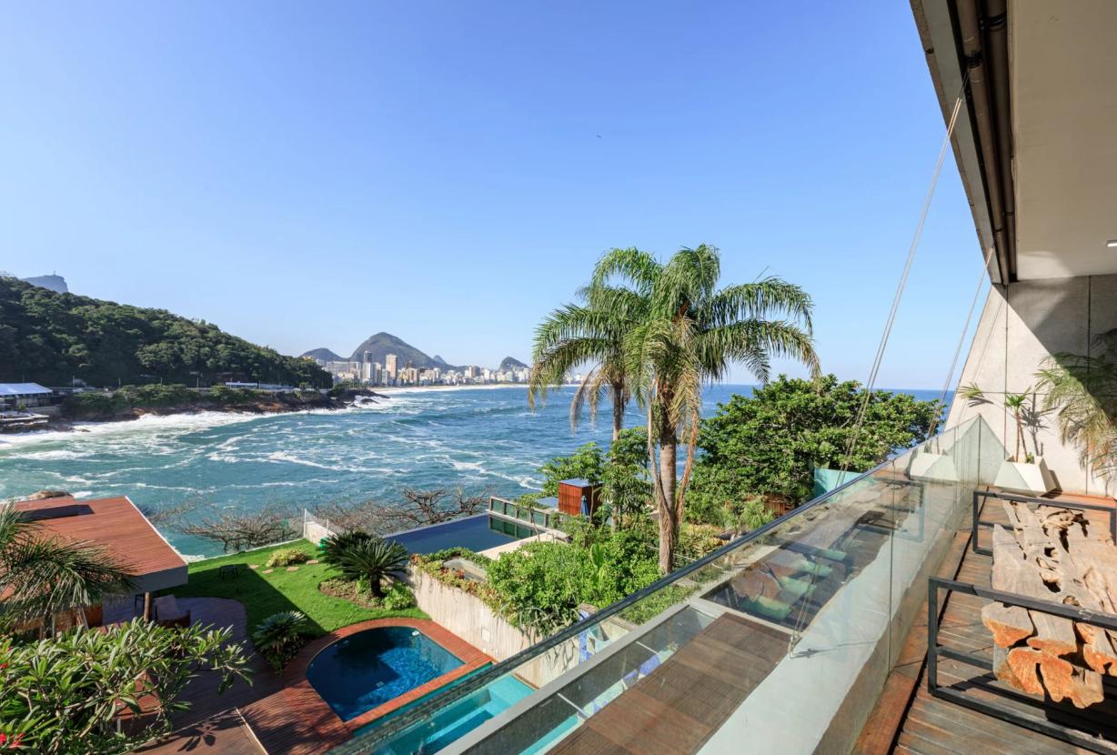 Rio006 - Villa en Leblon