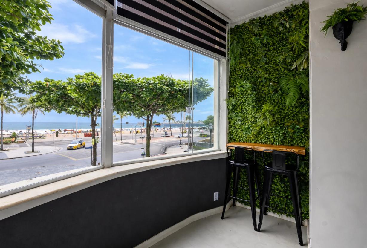 Rio282 - Apartamento à venda em Copacabana de frente para o mar