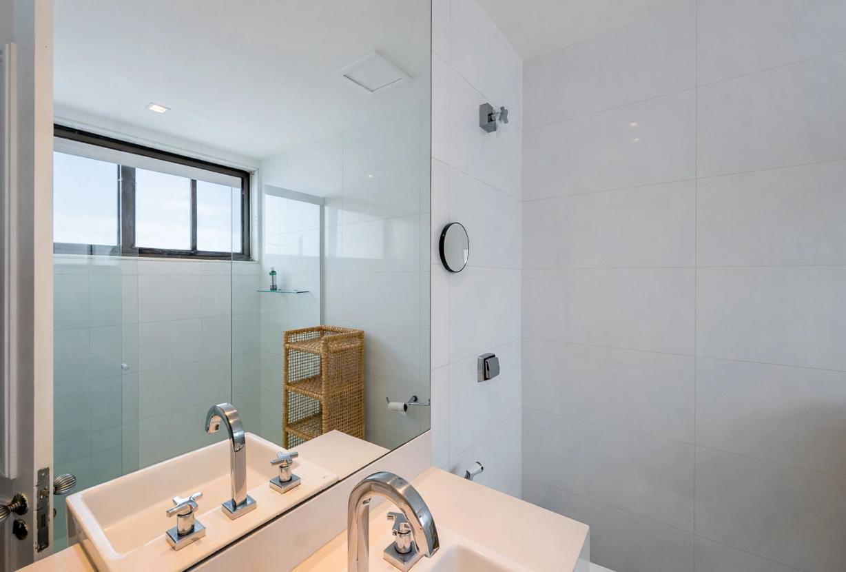 Rio351 - Beautiful apartment in Ipanema with sea view