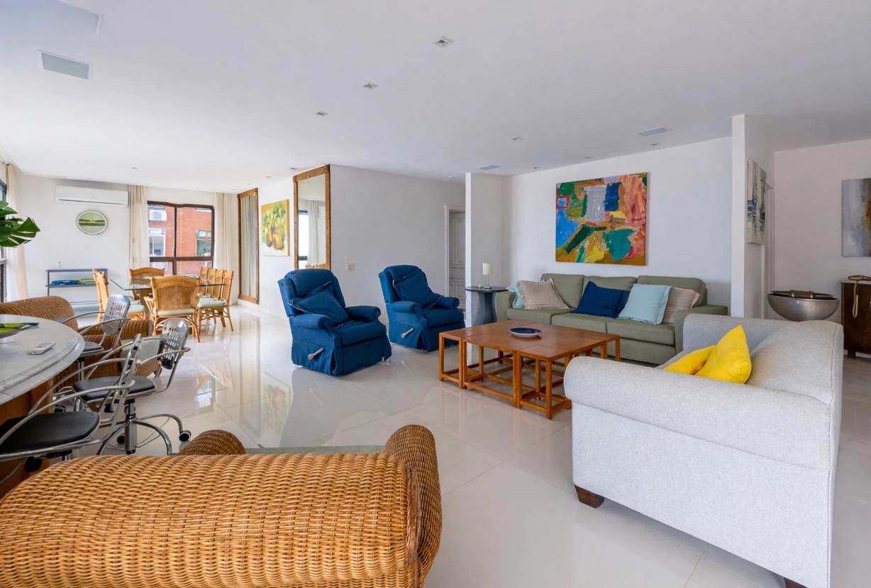 Rio351 - Beautiful apartment in Ipanema with sea view