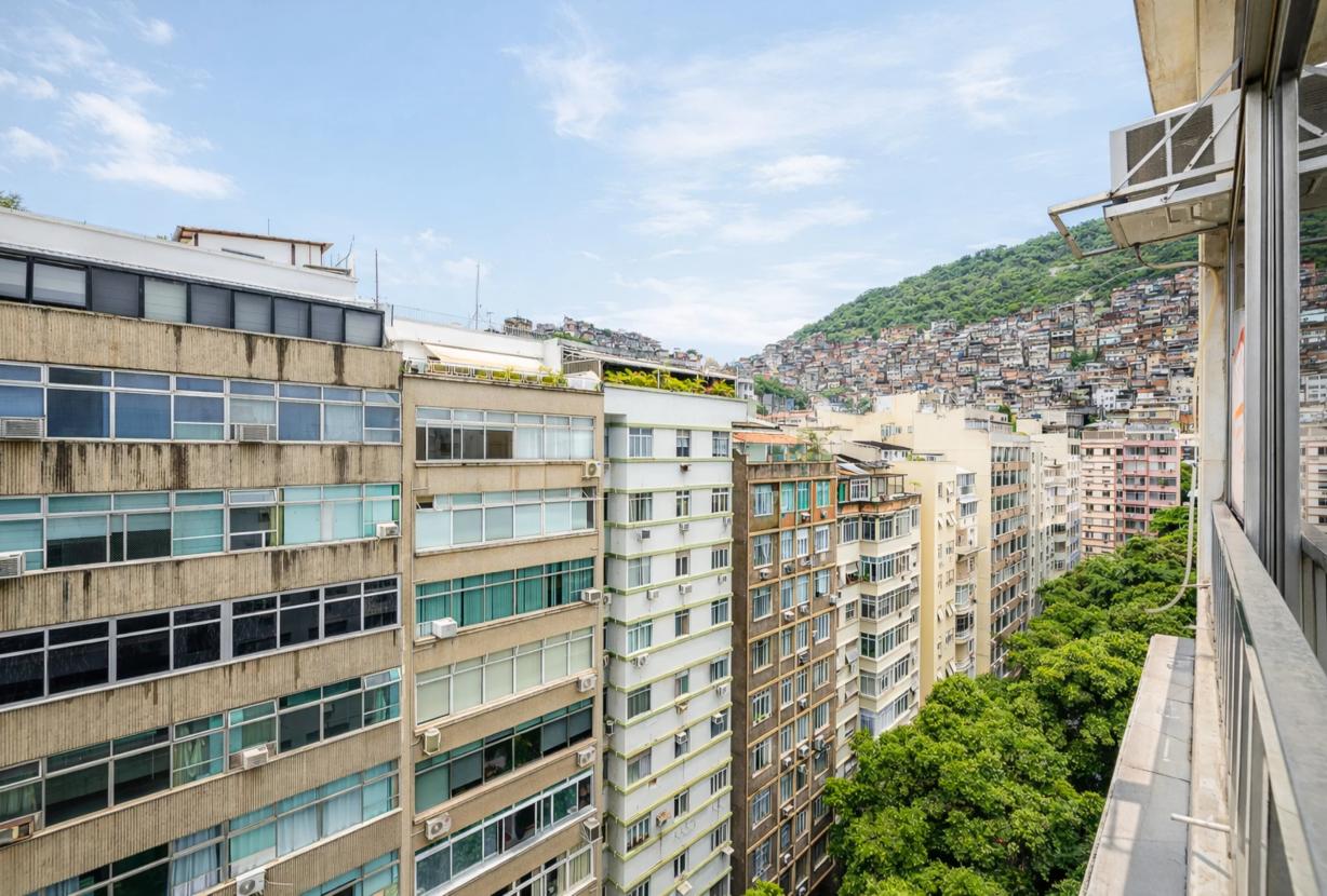 Rio516 - Appartement de 220 m² à rénover à vendre entre Copacabana et Ipanema