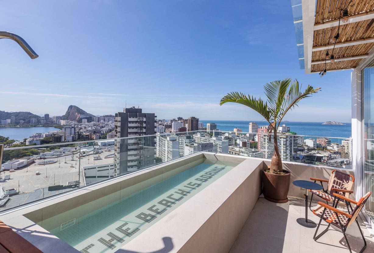 Rio008 - Penthouse en duplex à louer à Leblon avec piscine
