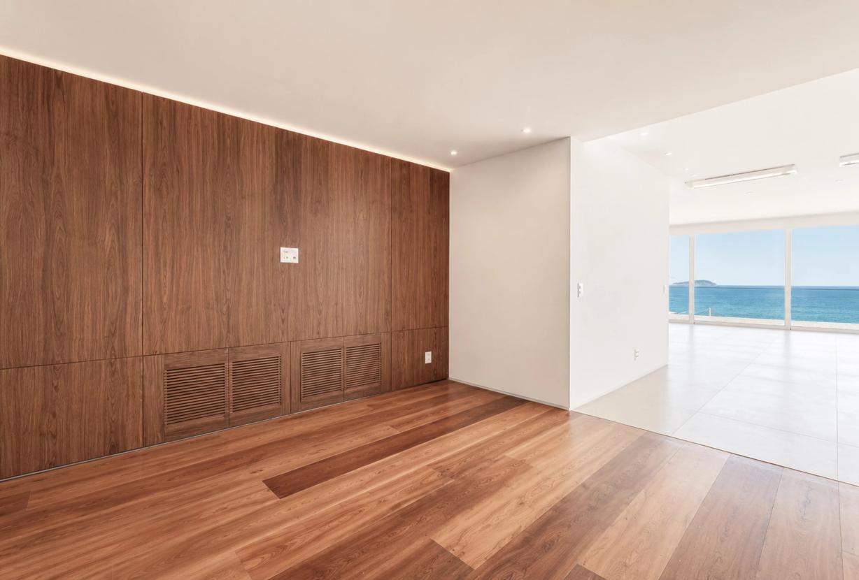 Rio312 - Fully renovated penthouse on Vieira Souto