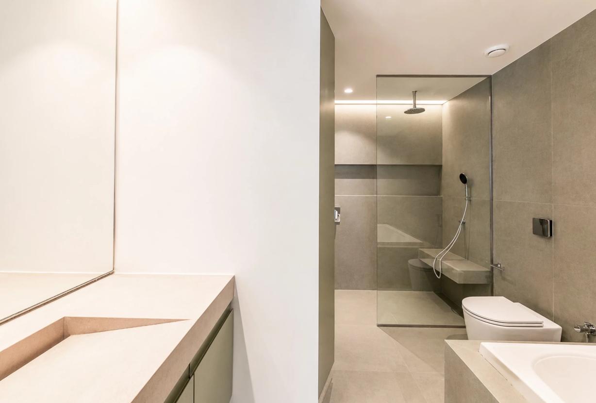 Rio312 - Fully renovated penthouse on Vieira Souto