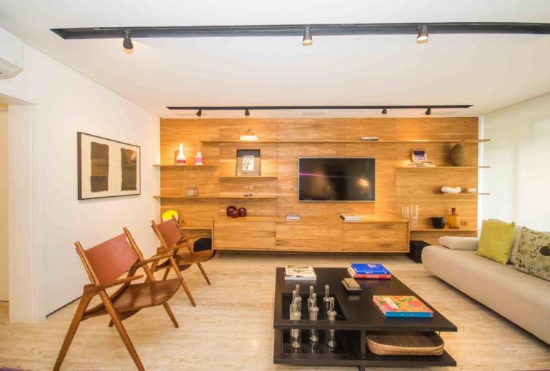 Rio125 - Charming 3 bedroom apartment in Copacabana
