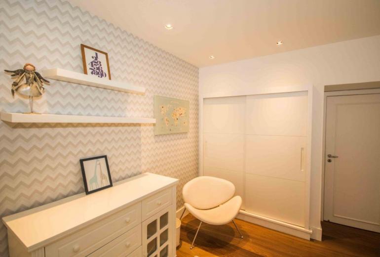 Rio125 - Charming 3 bedroom apartment in Copacabana