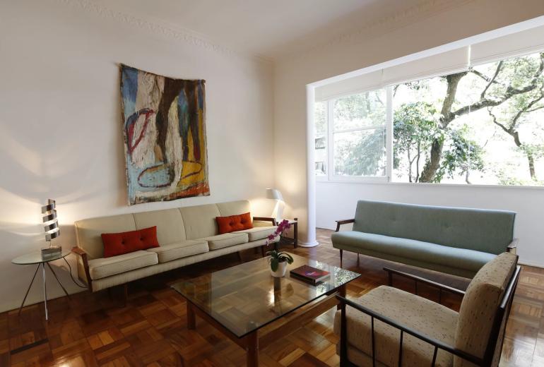 Rio562 - 2 bedroom apartment in Copacabana