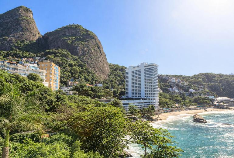 Rio006 - Excepcional villa en venta en Leblon