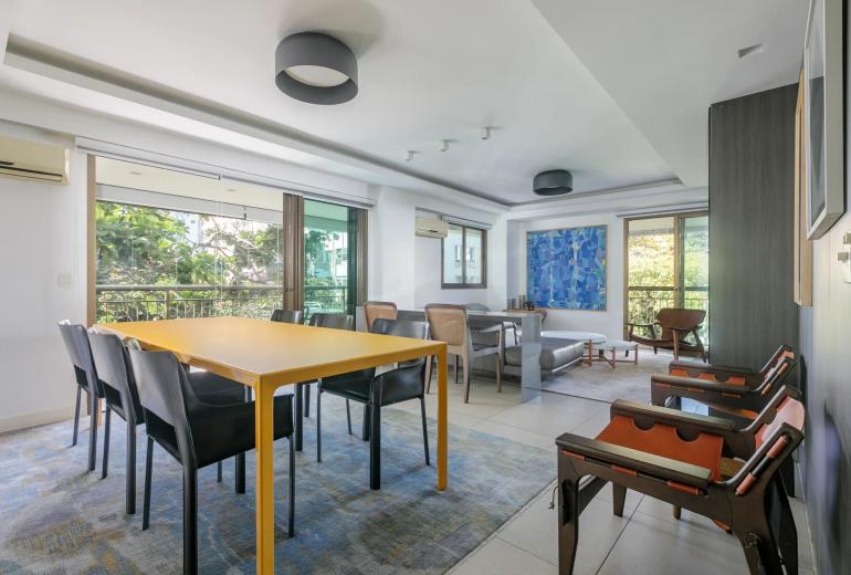 Rio281 – Duplex Apartment for Sale in Leblon