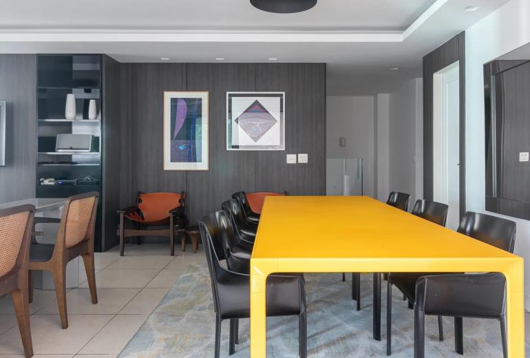 Rio281 – Duplex Apartment for Sale in Leblon