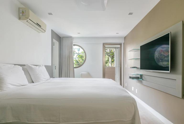 Rio281 – Duplex Apartment for Sale in Leblon