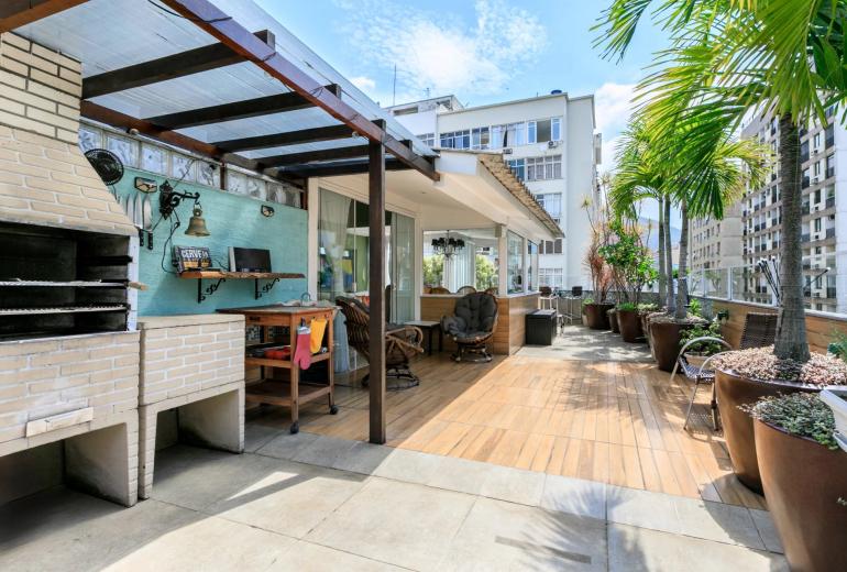 Rio323 – Penthouse with terrace in Copacabana