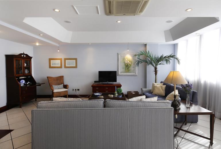 Rio241 - Apartment in Copacabana