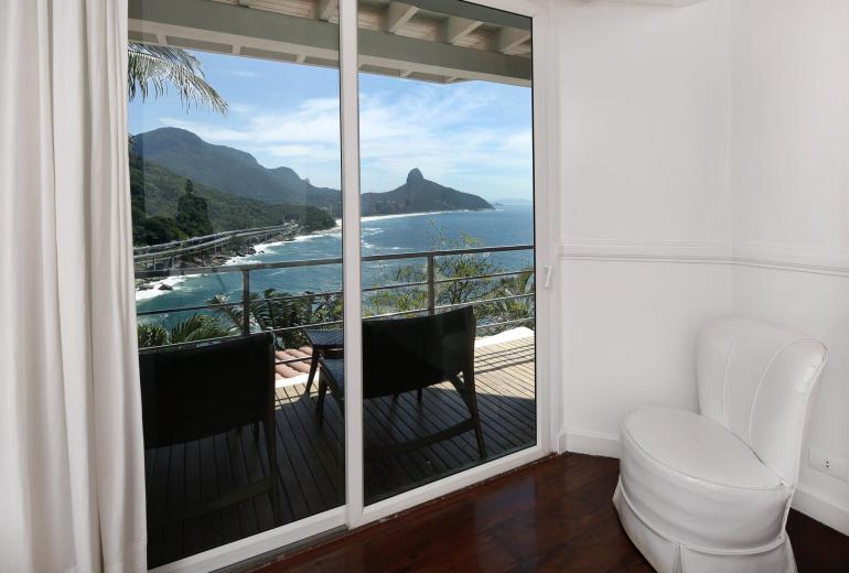 Rio295 - Exceptional Villa with Panoramic Views in Joá