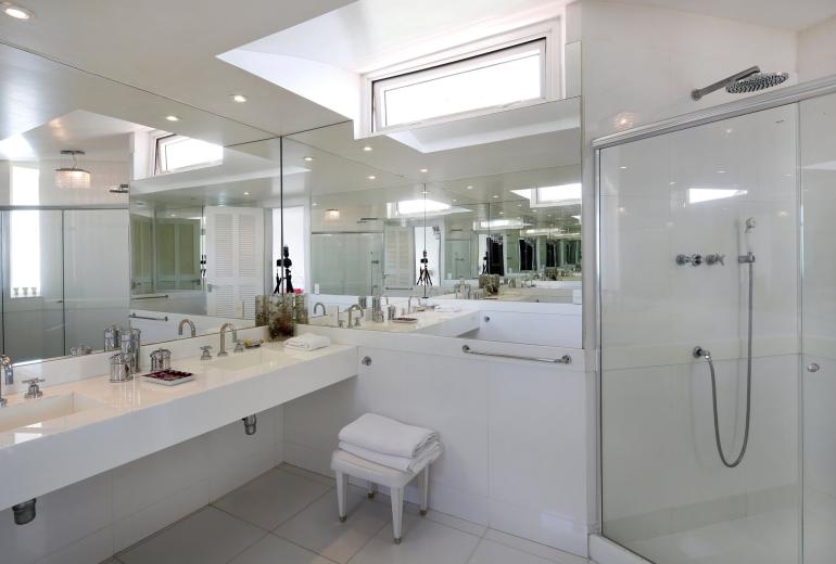 Rio295 - Exceptional Villa with Panoramic Views in Joá