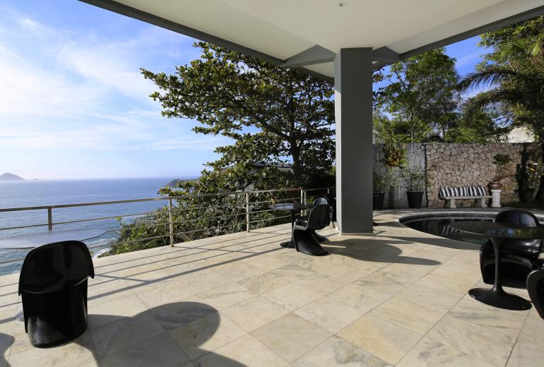 Rio295 - Exceptional Villa with Panoramic Views in Joá