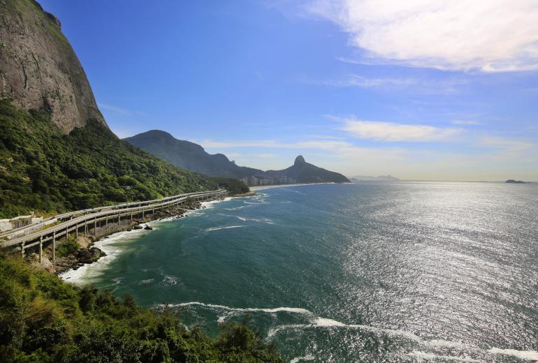 Rio295 - Exceptional Villa with Panoramic Views in Joá