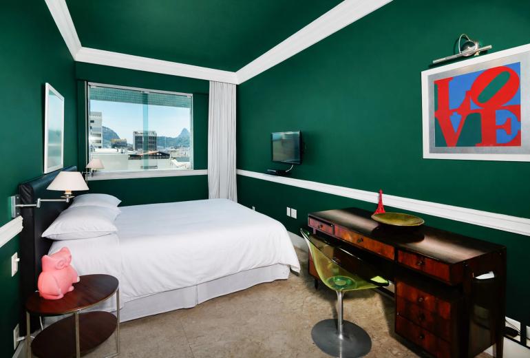 Rio047 - Penthouse duplex of 950m² with terrace and swimming pool for sale