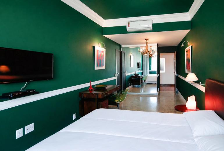 Rio047 - Penthouse duplex of 950m² with terrace and swimming pool for sale