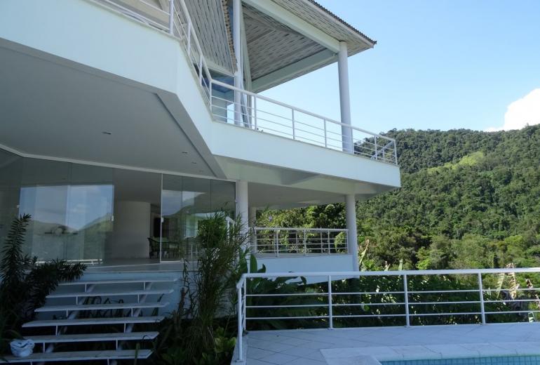 Ang028 - House in Angra dos Reis