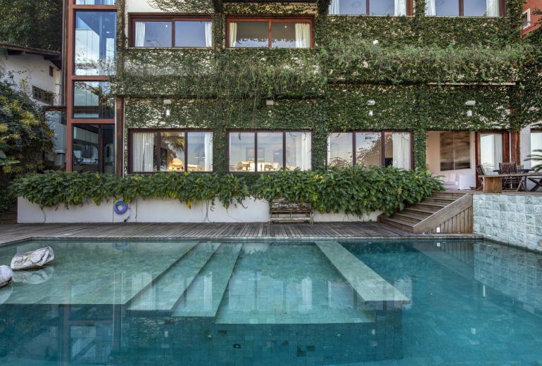 Rio103 - Beautiful renovated house with pool in Sao Conrado
