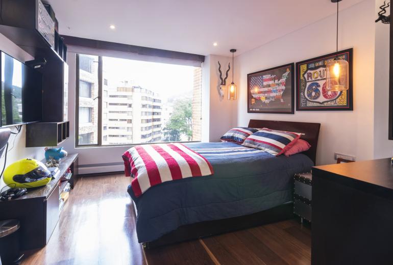 Bog413 - Three bedroom apartment for sale in Chico, Bogota