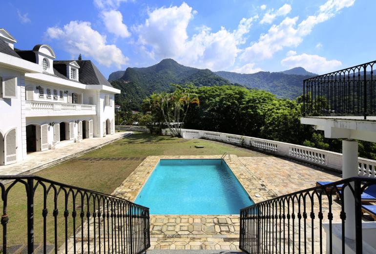 Rio104 - Exceptional Villa with View of Christ the Redeemer